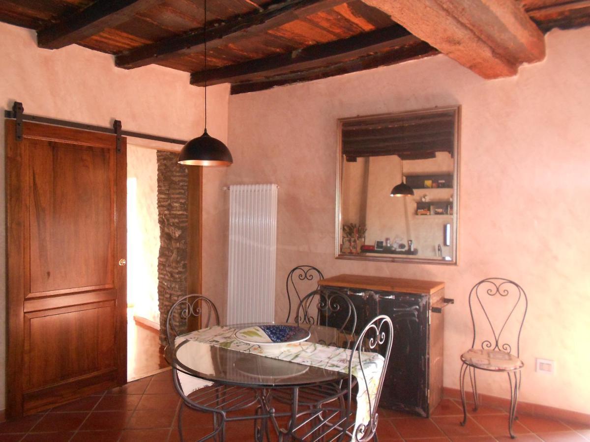 Alloggio Turistico Rizzuto - Centro Storico Bracciano  Esterno foto